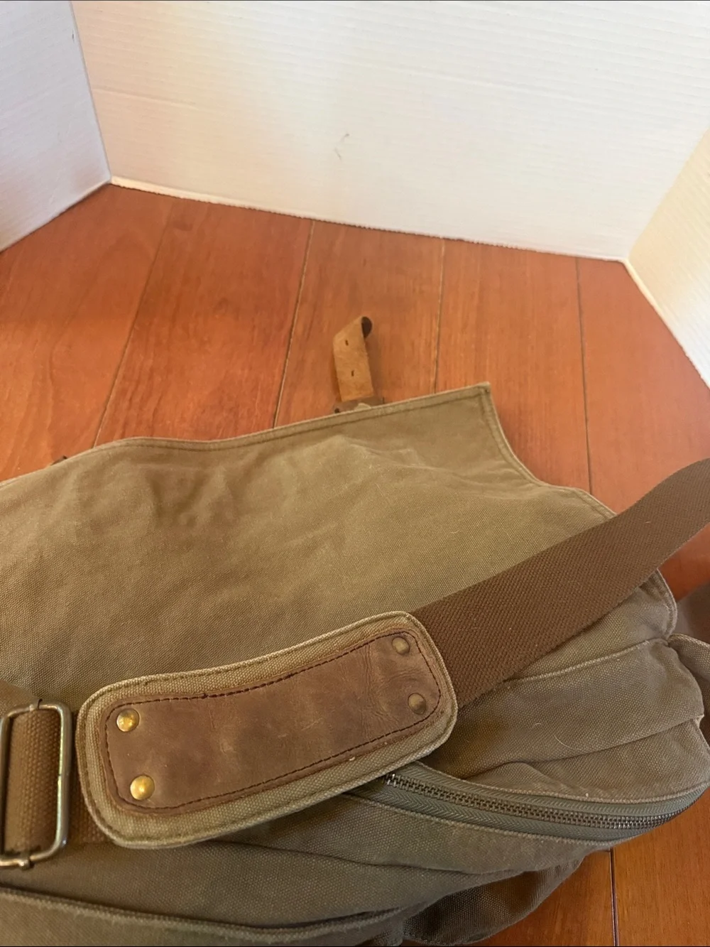 Kattee Leather trim Canvas Messenger bag camera bag laptop bag olive army green